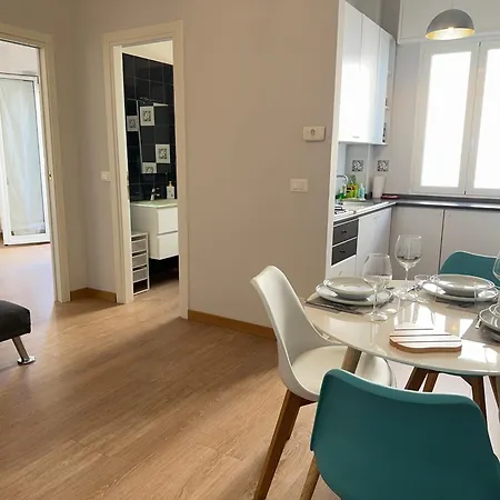Appartamento 2 Min Walk To The In The Centre Of