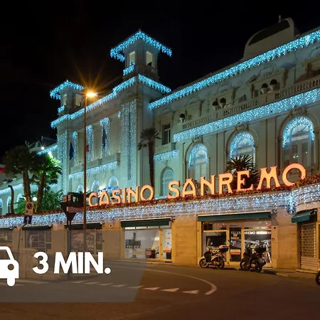 2 Min Walk To The In The Centre Of * Sanremo